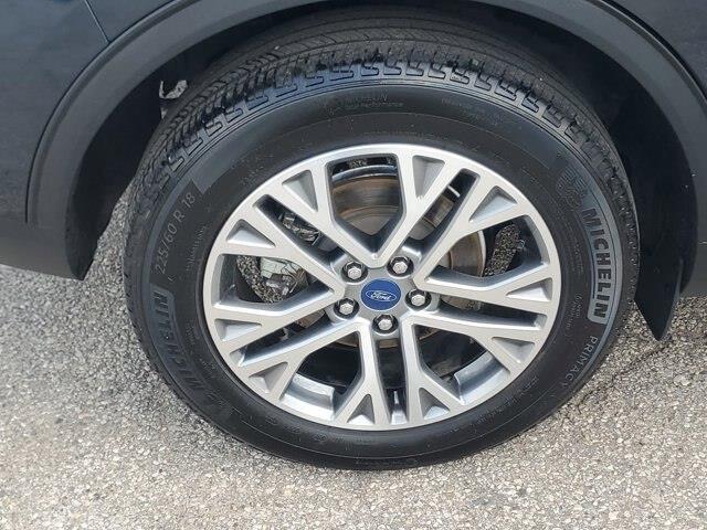 2022 Ford Escape - $23,995