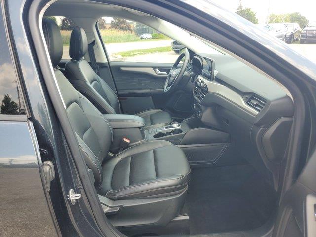 2022 Ford Escape - $23,995