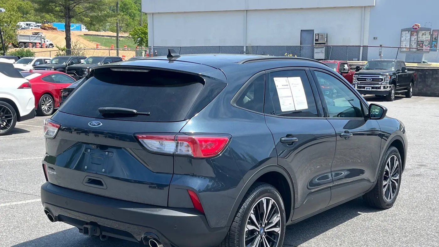 2022 Ford Escape SEL