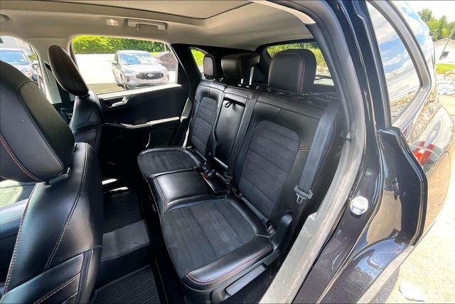 2022 Ford Escape - $20,000