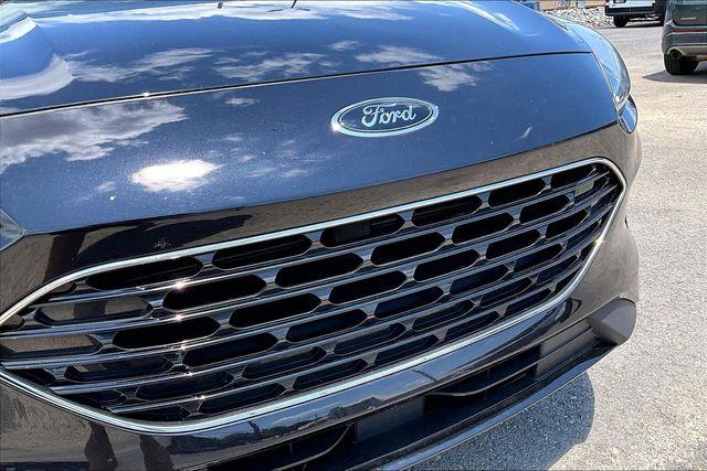 2022 Ford Escape - $20,000