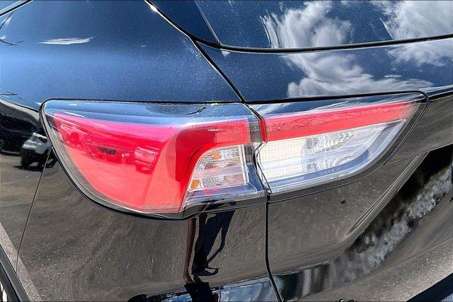 2022 Ford Escape - $20,000
