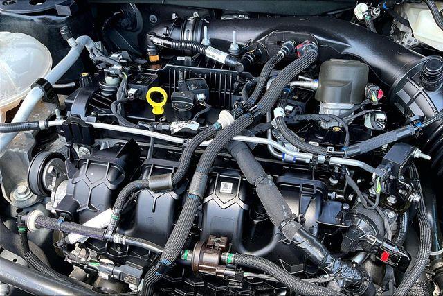 2022 Ford Escape - $20,000