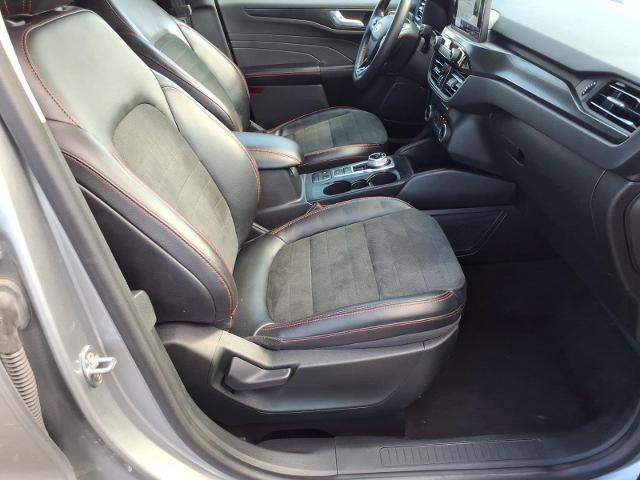 2022 Ford Escape - $21,995
