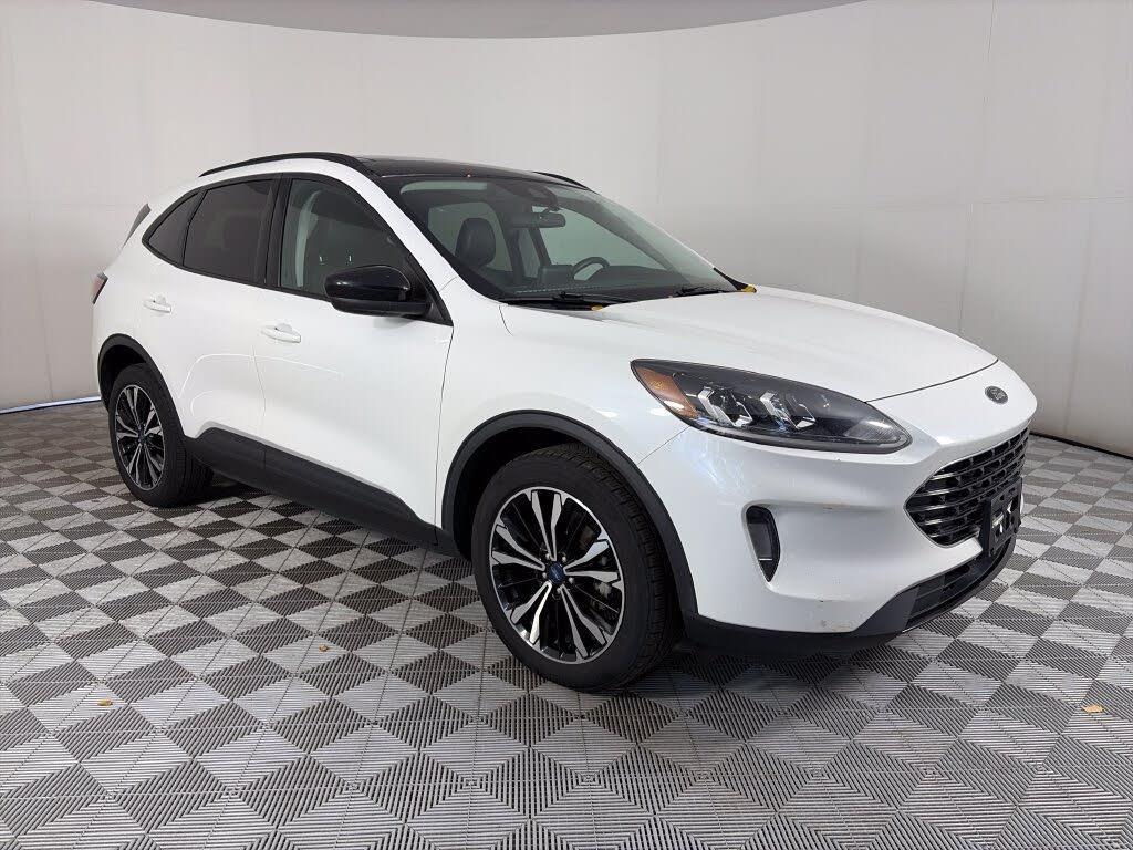 2022 Ford Escape - $14,998