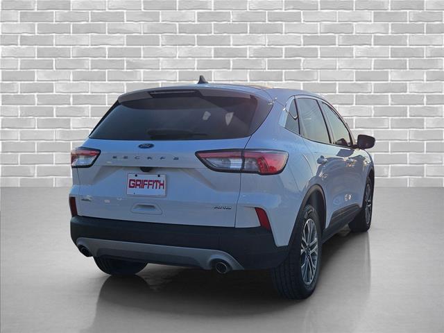 2022 Ford Escape - $23,000