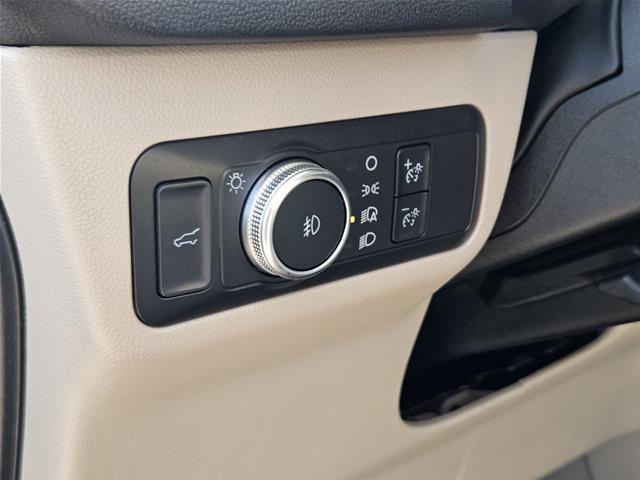 2022 Ford Escape - $23,000