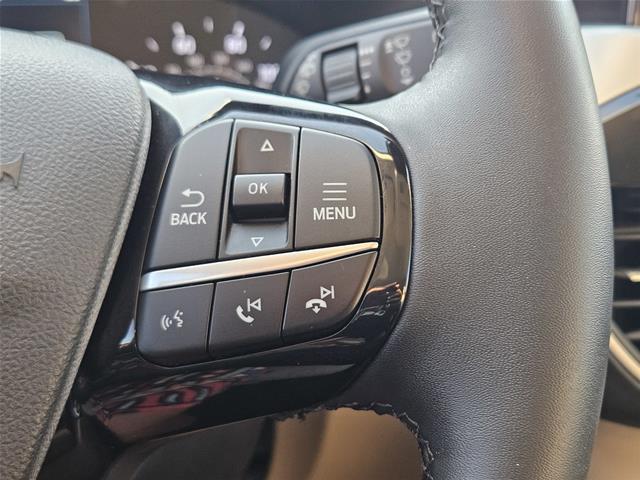2022 Ford Escape - $23,000