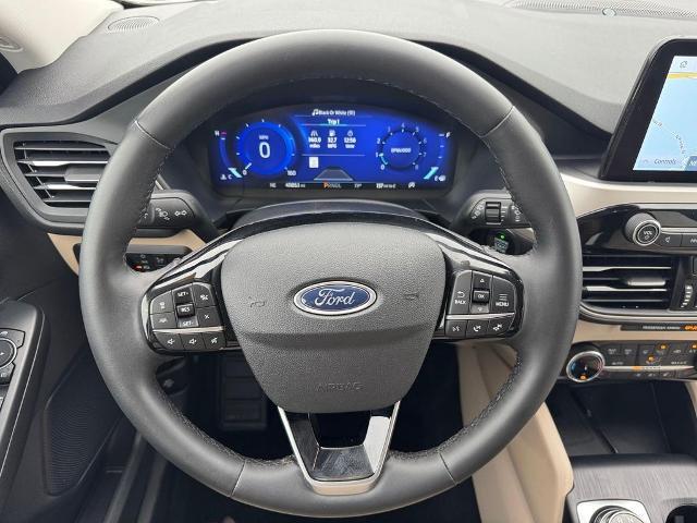 2022 Ford Escape - $22,602