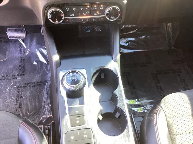 2022 Ford Escape - $18,990