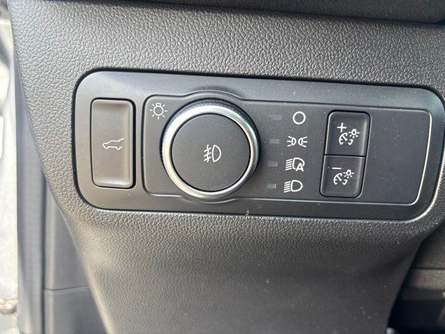 2022 Ford Escape - $23,923