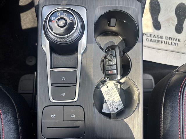 2022 Ford Escape - $23,923