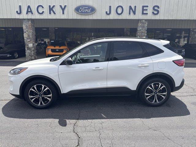 2022 Ford Escape - $28,435
