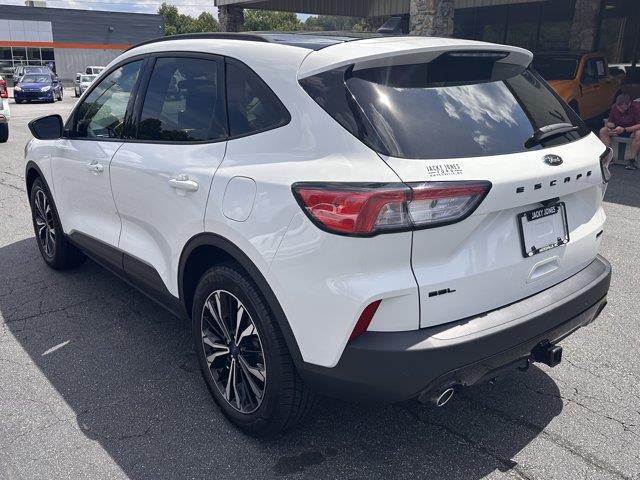 2022 Ford Escape - $28,435
