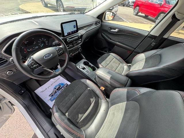 2022 Ford Escape - $22,712