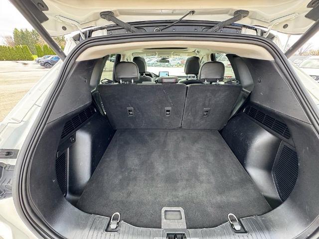 2022 Ford Escape - $22,712