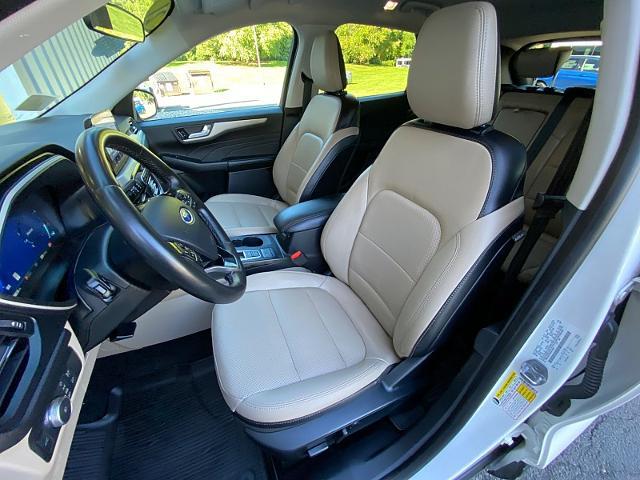 2021 Ford Escape - $19,205