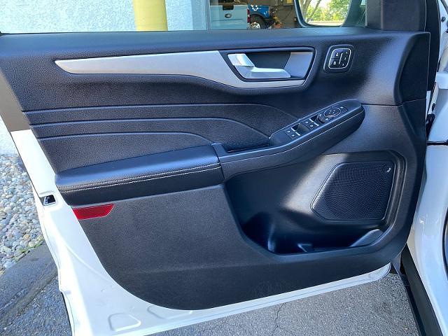 2021 Ford Escape - $19,205