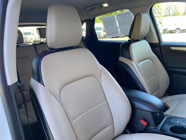2021 Ford Escape - $19,205