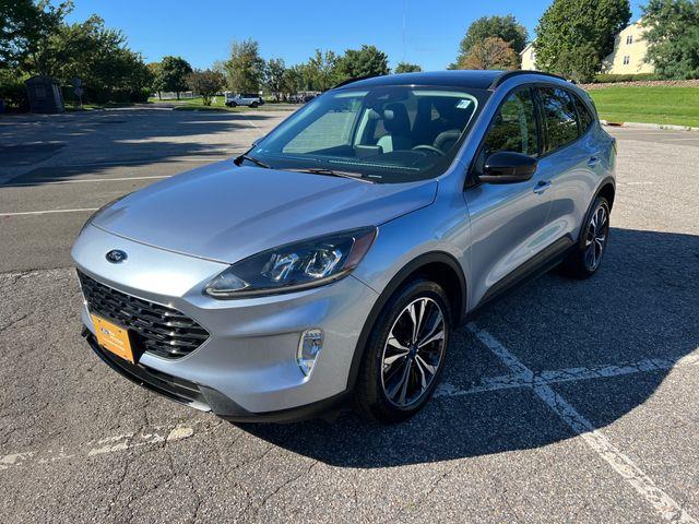 2022 Ford Escape - $21,790