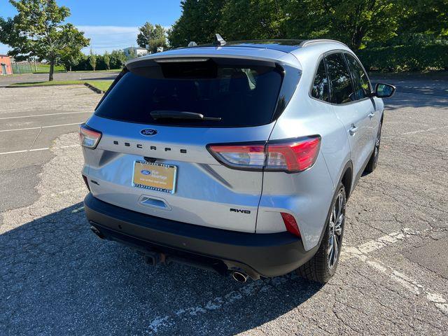 2022 Ford Escape - $21,790