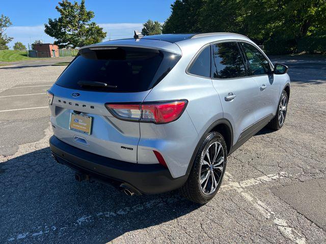 2022 Ford Escape - $21,790