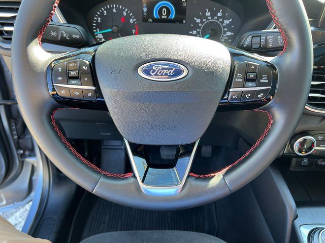 2022 Ford Escape - $21,790