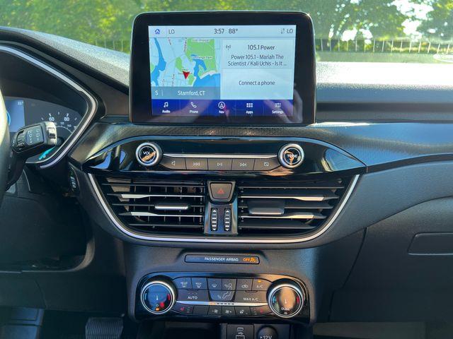 2022 Ford Escape - $21,790