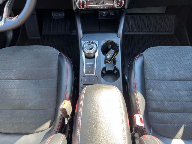 2022 Ford Escape - $21,790