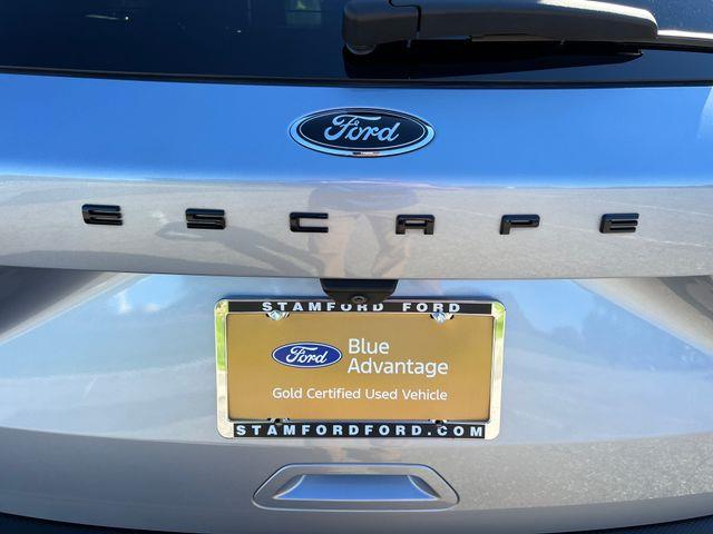 2022 Ford Escape - $21,790