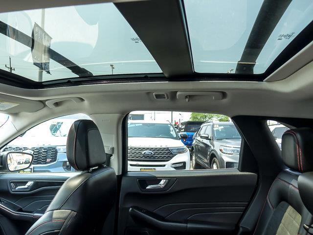 2022 Ford Escape - $23,880