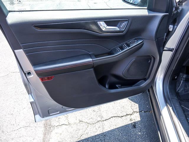 2022 Ford Escape - $23,880