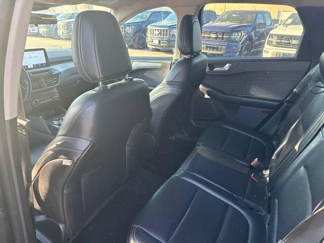 2020 Ford Escape - $18,500