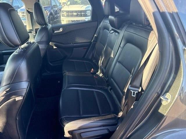 2020 Ford Escape - $18,500