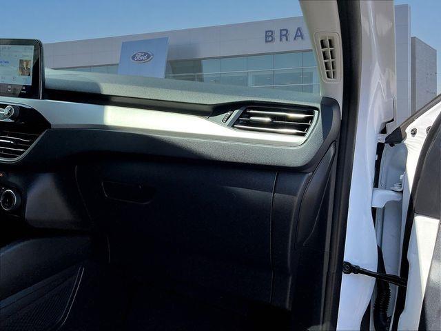 2022 Ford Escape - $24,708
