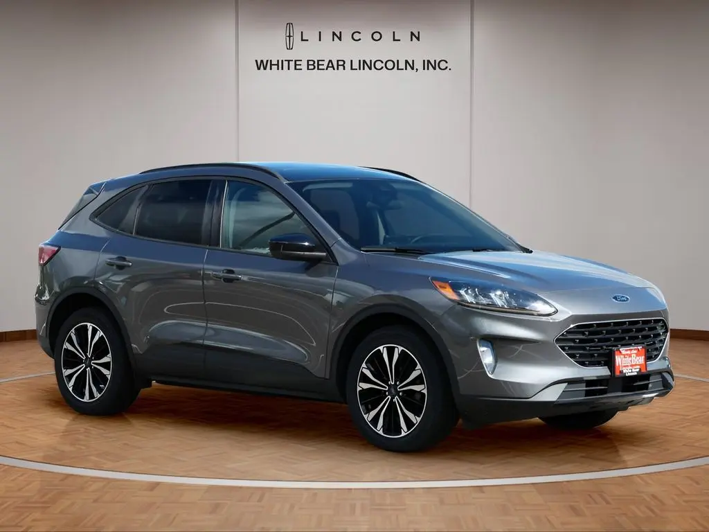 2022 Ford Escape - $24,345