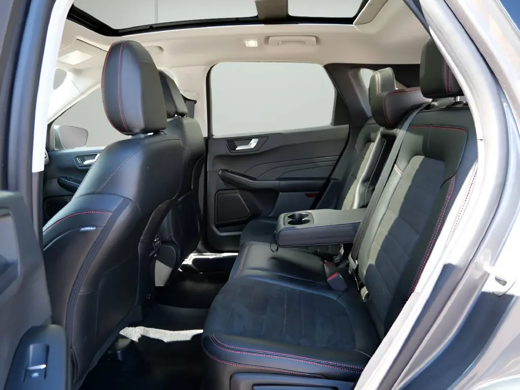 2022 Ford Escape - $24,345