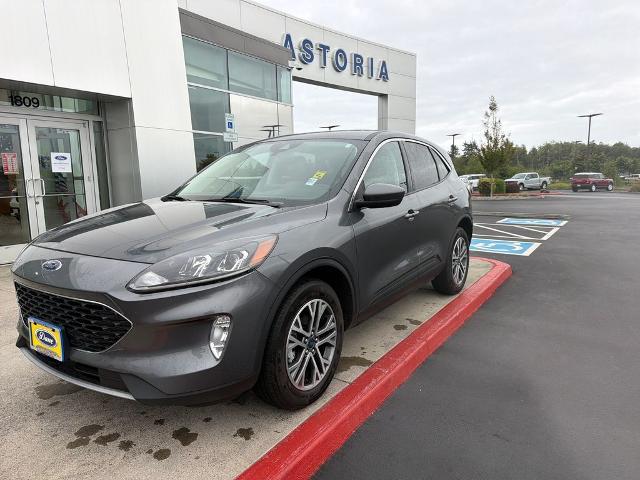 2022 Ford Escape - $24,985