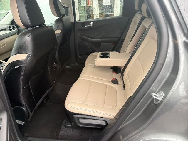 2022 Ford Escape - $24,985