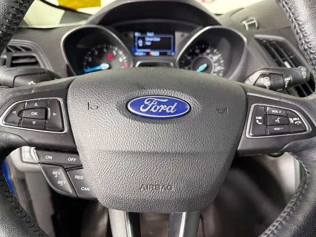 2019 Ford Escape - $15,000