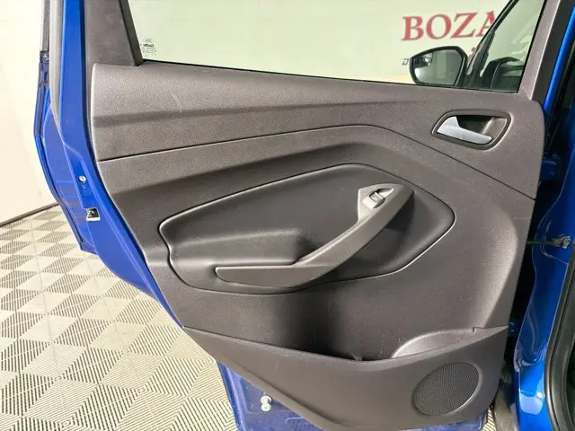 2019 Ford Escape - $15,000