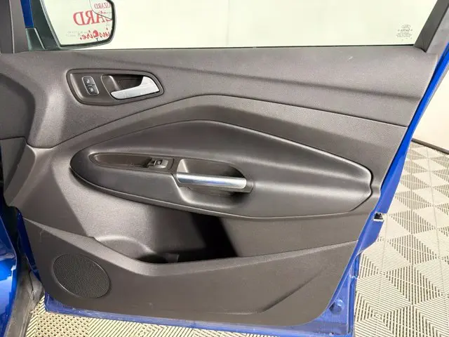 2019 Ford Escape - $15,000