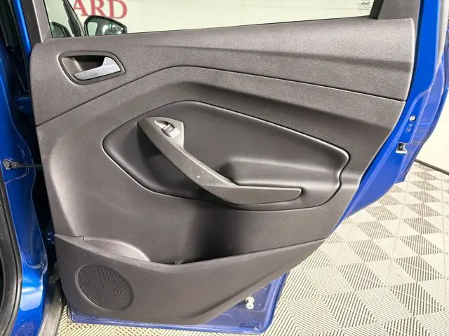 2019 Ford Escape - $15,000