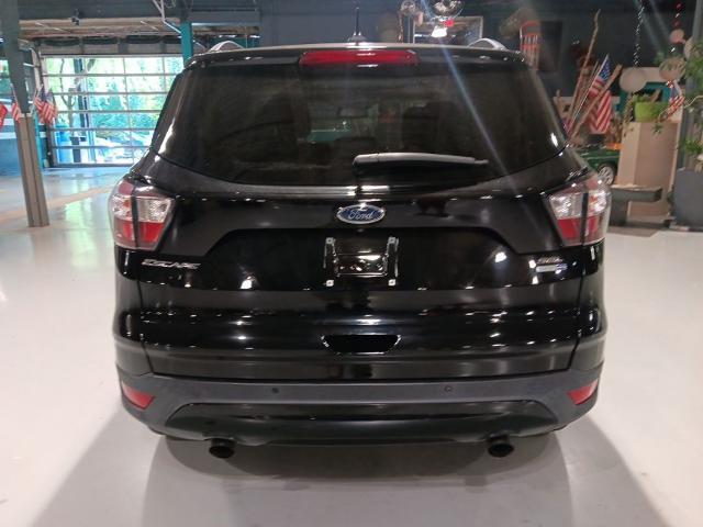 2018 Ford Escape - $13,510