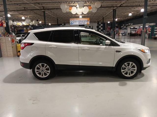 2018 Ford Escape - $12,221