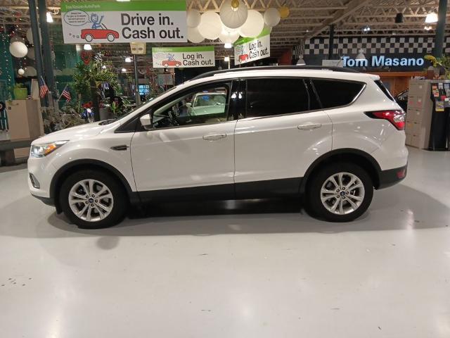 2018 Ford Escape - $12,221