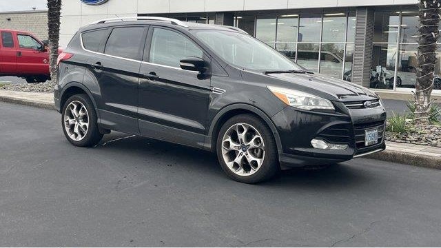 Preowned 2015 Ford Escape Titanium for Sale