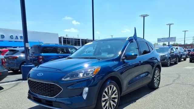 Preowned 2020 Ford Escape Titanium for Sale