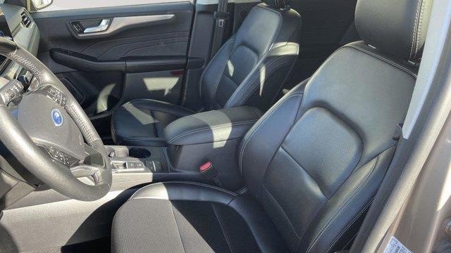 2021 Ford Escape Titanium