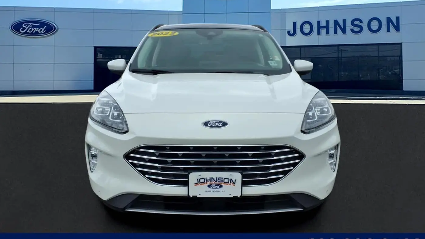 2022 Ford Escape Titanium